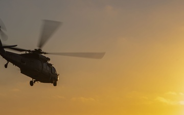 Boxer Conducts Flight Operations