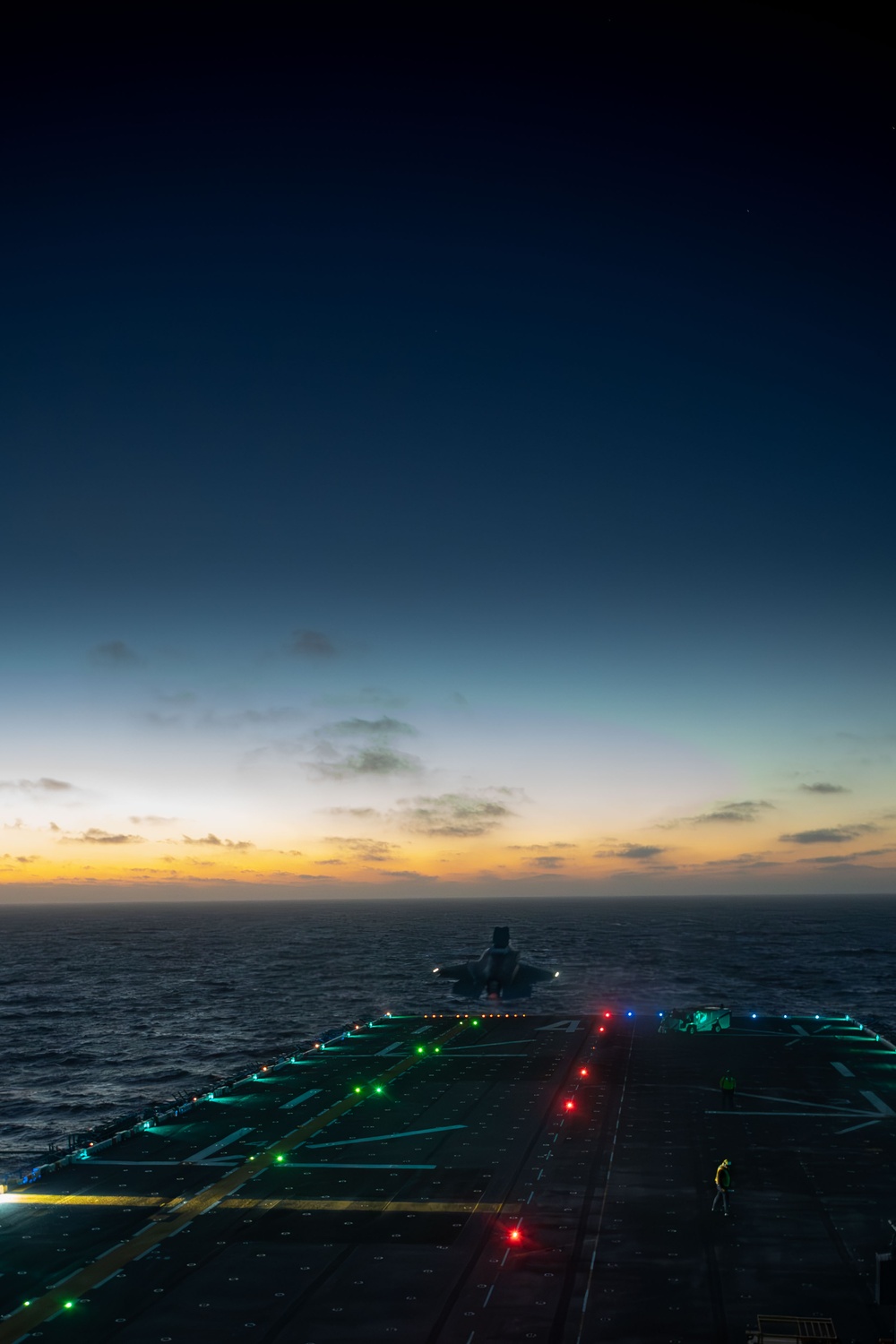 Boxer Conducts Flight Operations