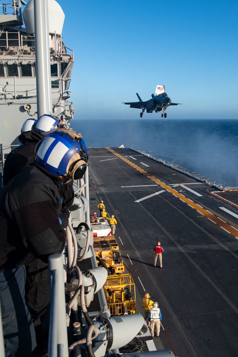 Boxer Conducts Flight Operations