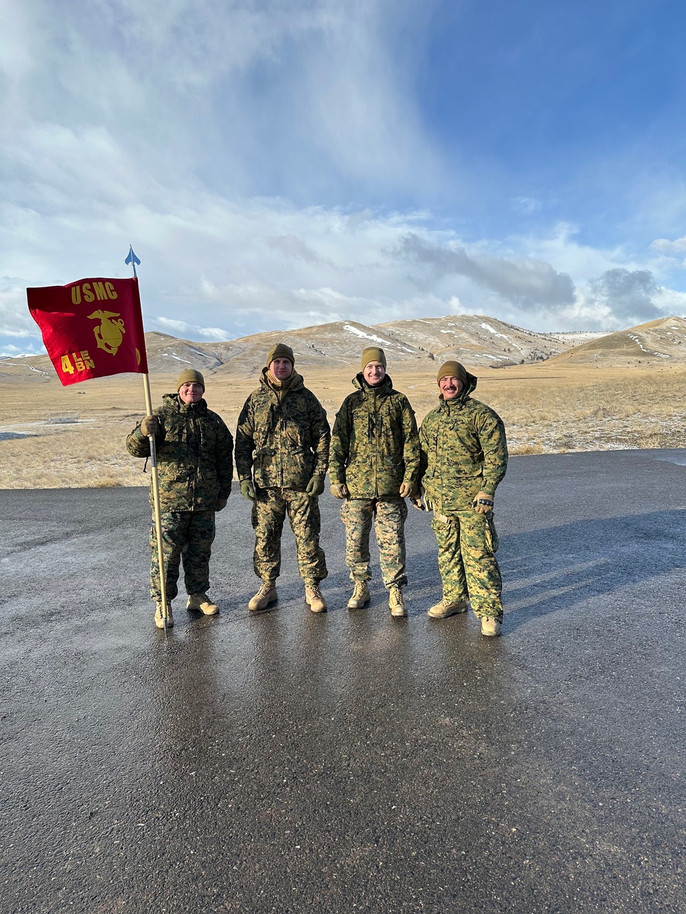4th LE conducts Change of Command