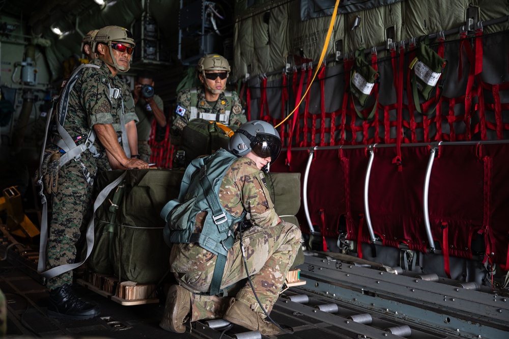 Joint, bilateral training a success through mobility air force tactical airlift mission