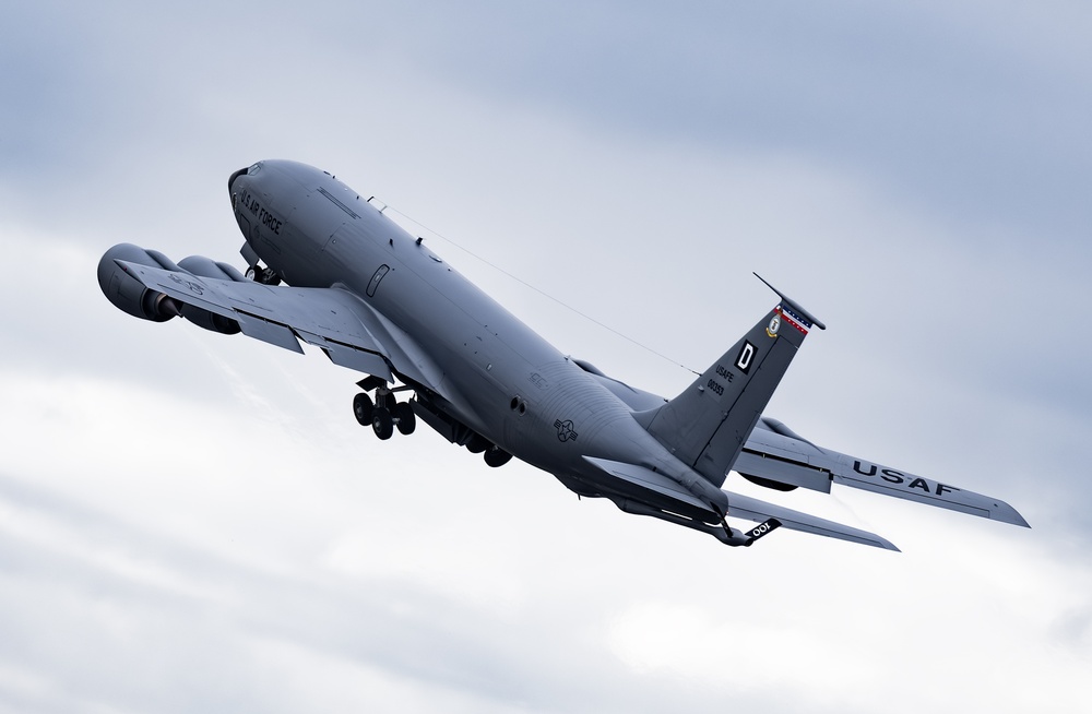 The 100th ARW and 95th RS: Partners in Deterrence