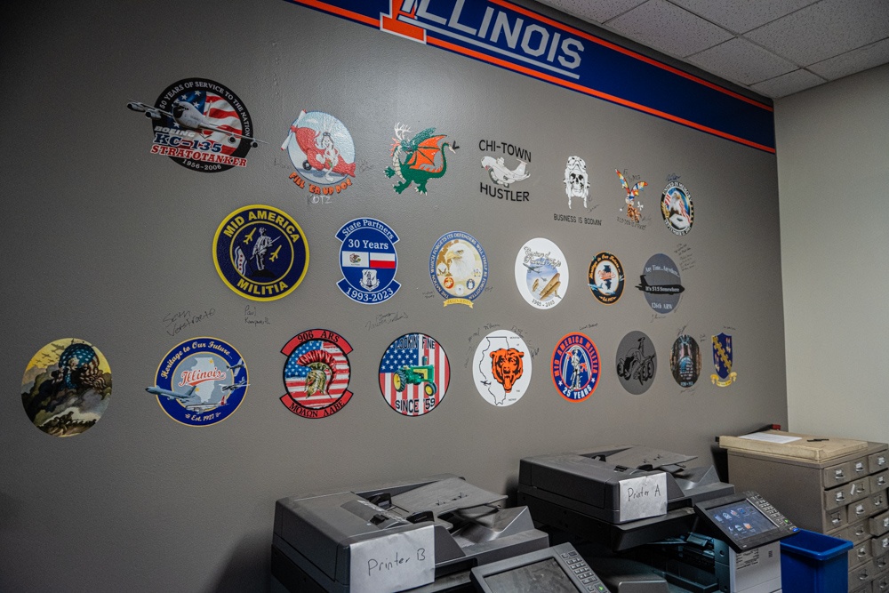 126th ARW Crew Chiefs Leave their Mark