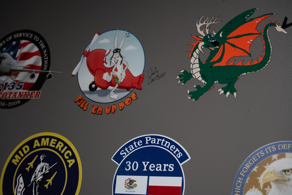 126th ARW Crew Chiefs Leave their Mark