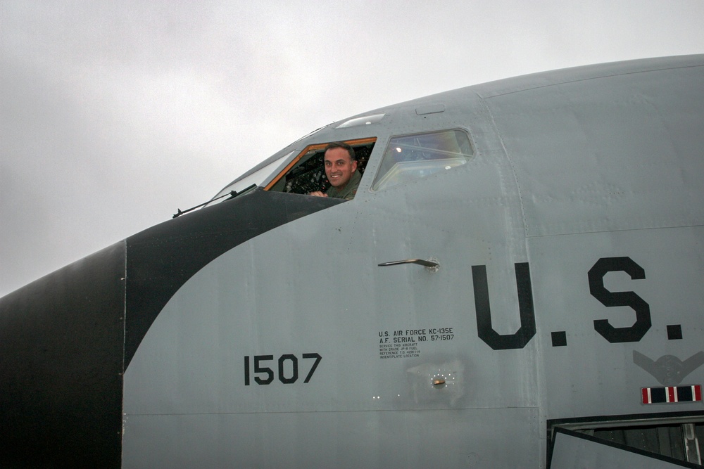 Airmen return from OIF deployment