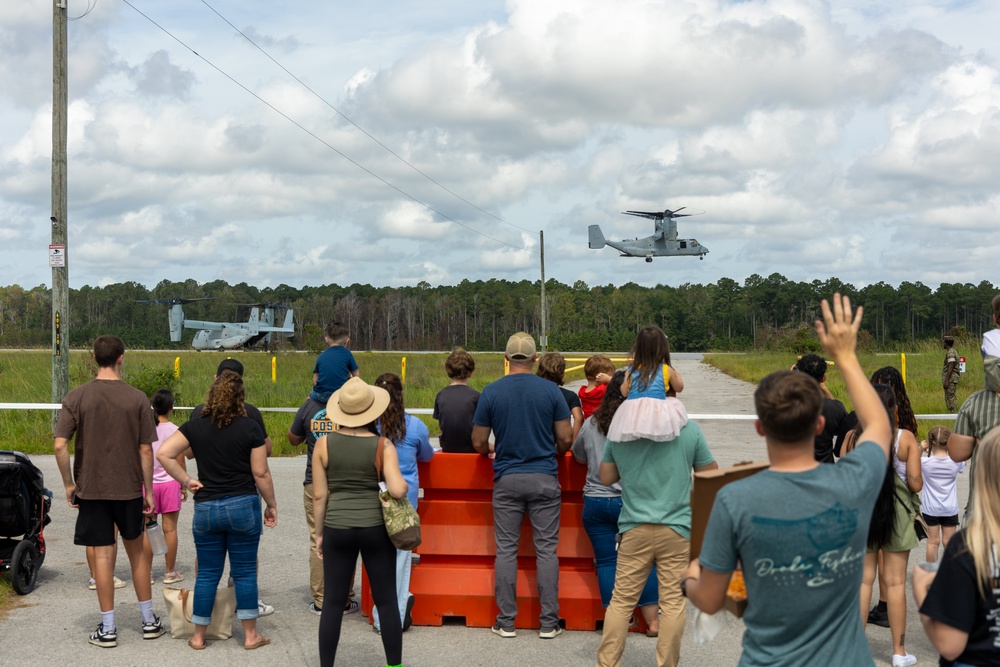 Service members enjoy SPMAGTF-ACM Family Day at Camp Davis