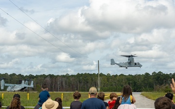 Service members enjoy SPMAGTF-ACM Family Day at Camp Davis