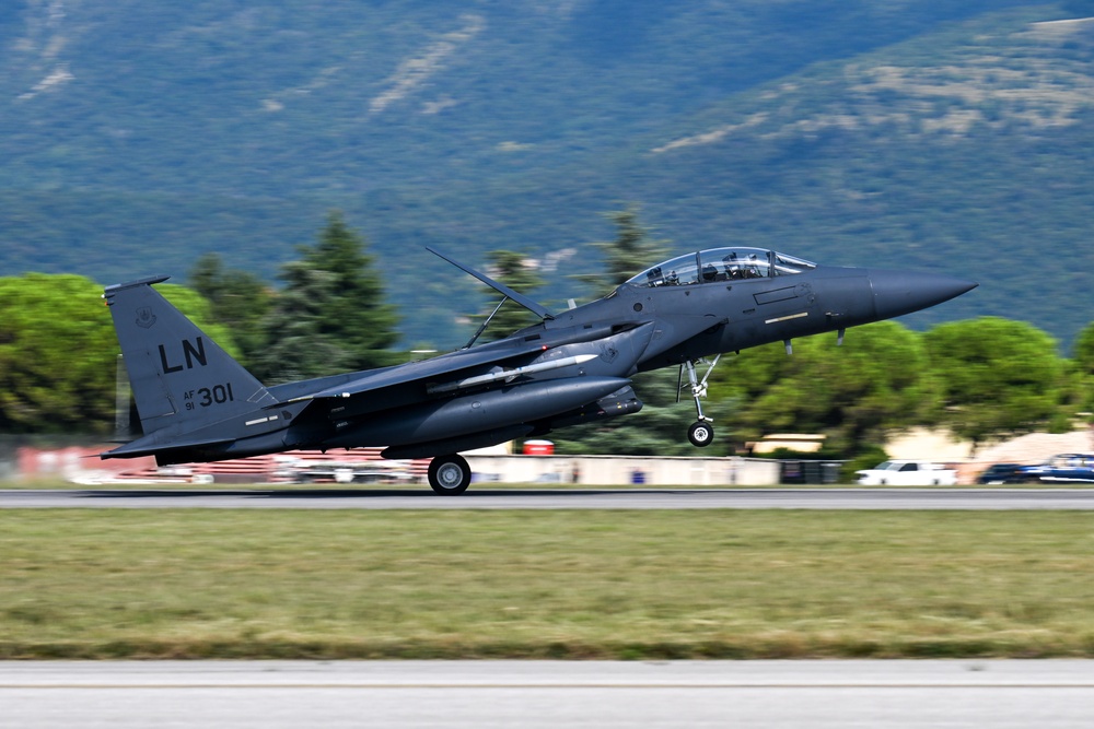 Exercise Combined Strike 25 Takeoffs
