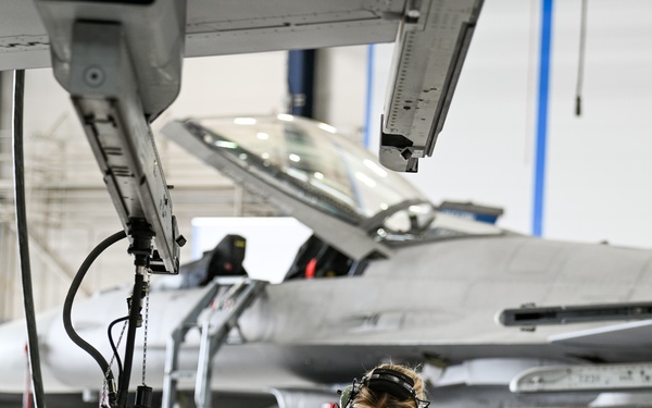 Weapons LAU-129 Missile Rail Launcher Testing