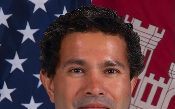 Dr. Gaurav Savant