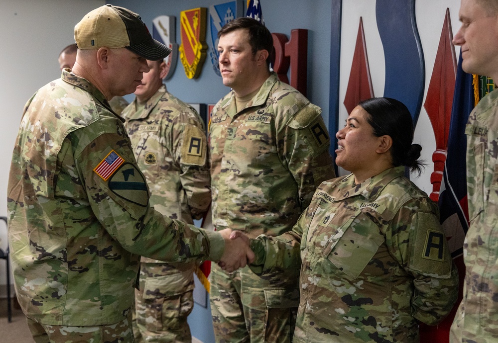Senior Enlisted Advisor of First Army Hands Out Coins