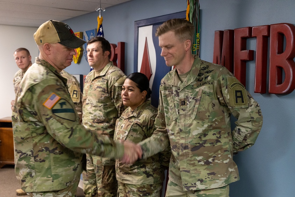 Senior Enlisted Advisor of First Army Hands Out Coins