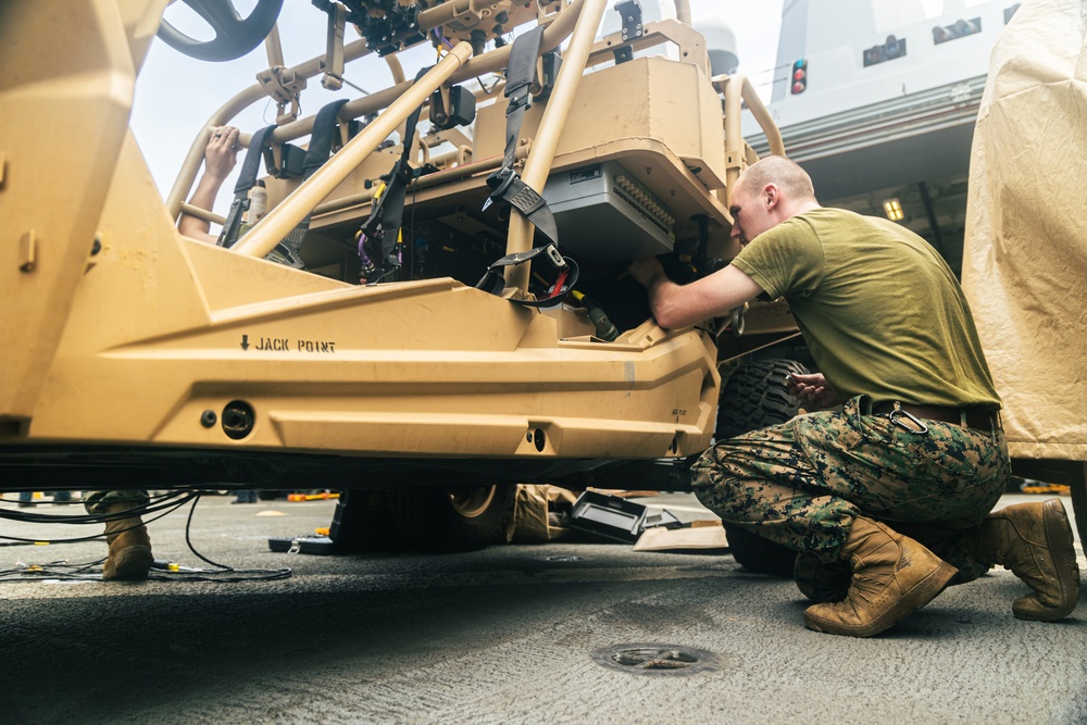 22nd MEU(SOC) | LMADIS Maintenance