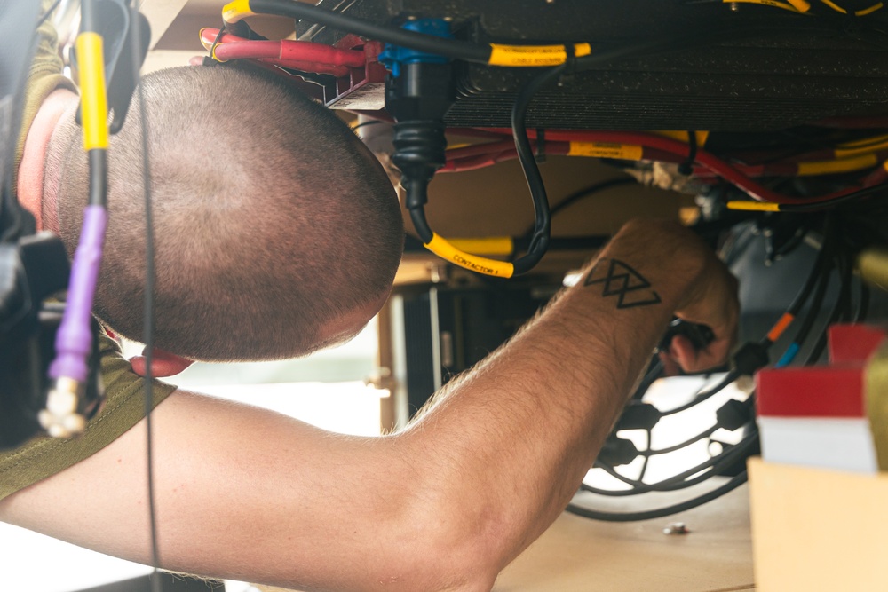 22nd MEU(SOC) | LMADIS Maintenance