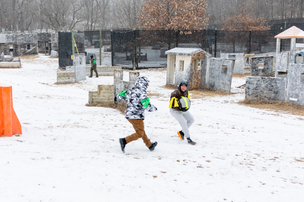 Soldiers Participate in Capture the Flag