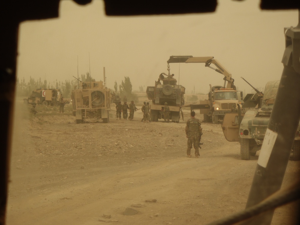 HMMWV recovery in East Patika Province