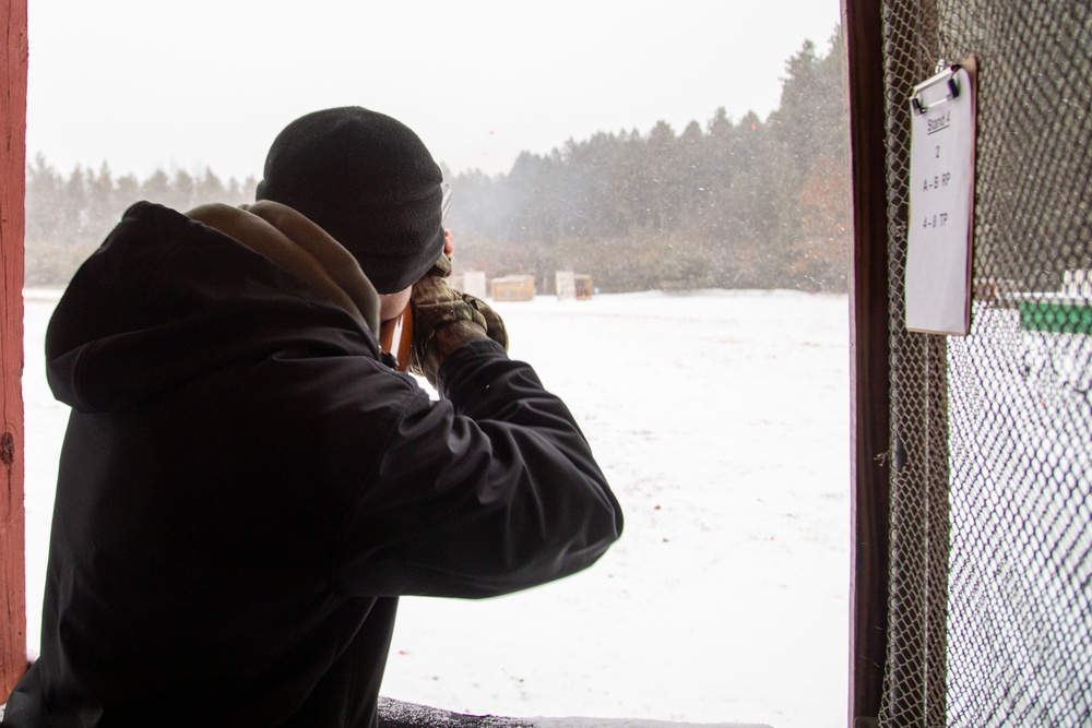Soldiers Participate in First Annual Maj. Justin Hackett Five Stand Competition