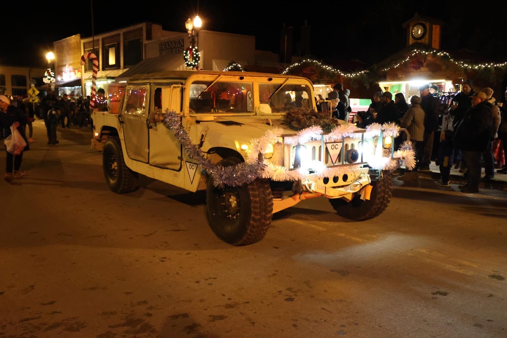 Soldiers Drive HMMWV in Parade