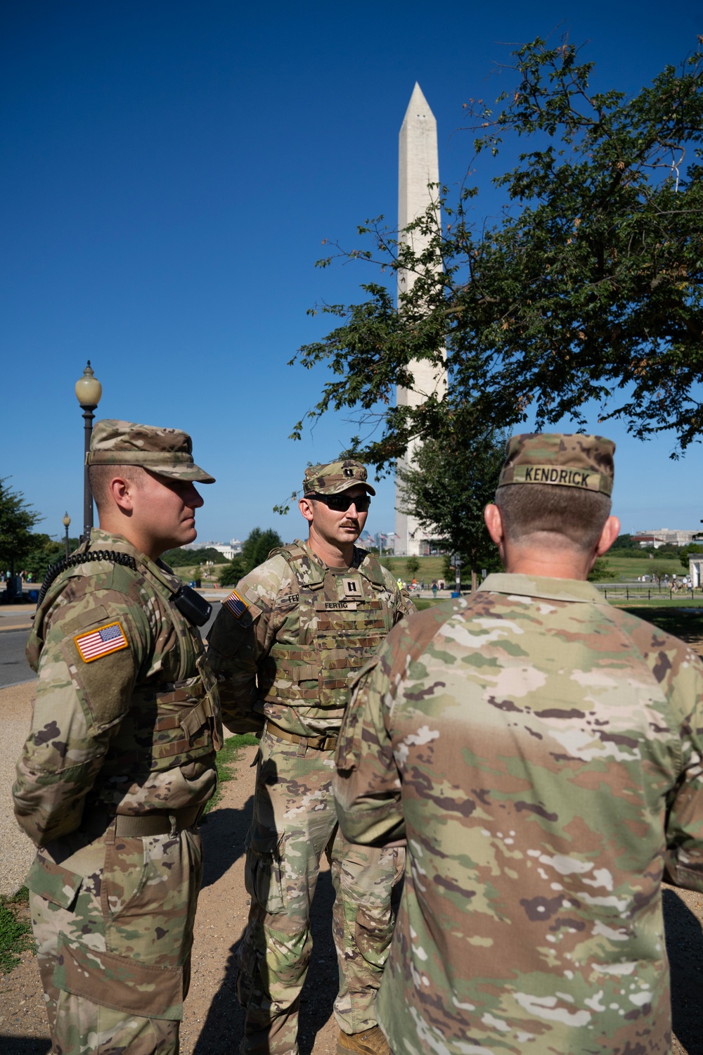 Command Sgt. Maj. Kendrick visits soldiers in D.C.