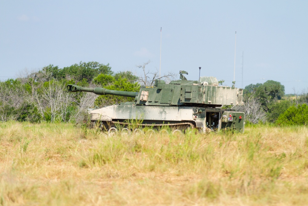 1-82 Field Artillery Operator New Equipment Training