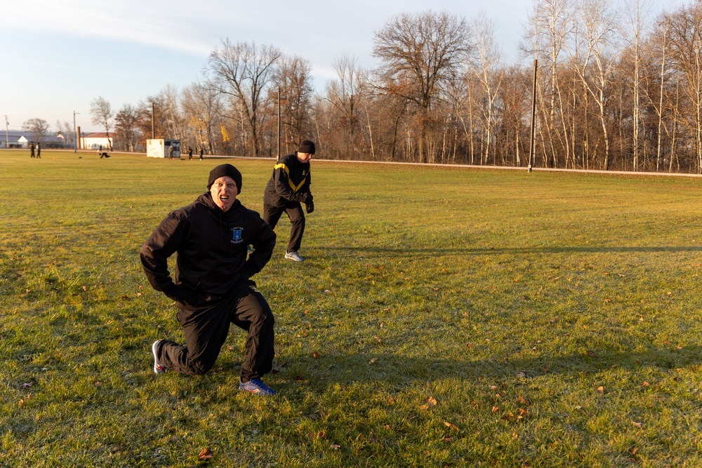 Soldiers Conduct Ready and Resilient Training