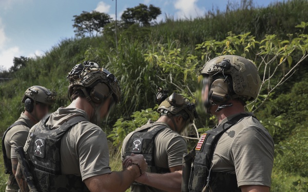 Fuerzas Comando 2025 Assaulter Stage 1