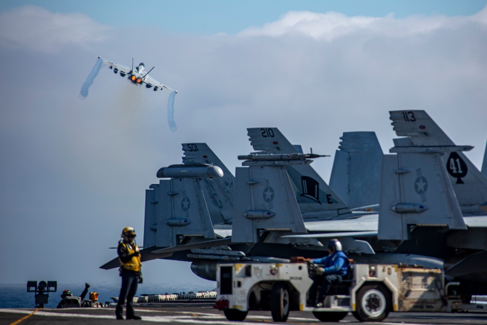 Abraham Lincoln participates in exercise Northern Edge 2025
