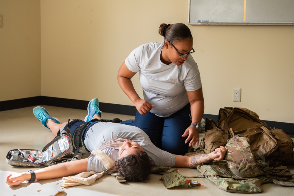 35th Medical Group and Munitions Airmen train with 137th SOW Air Commandos