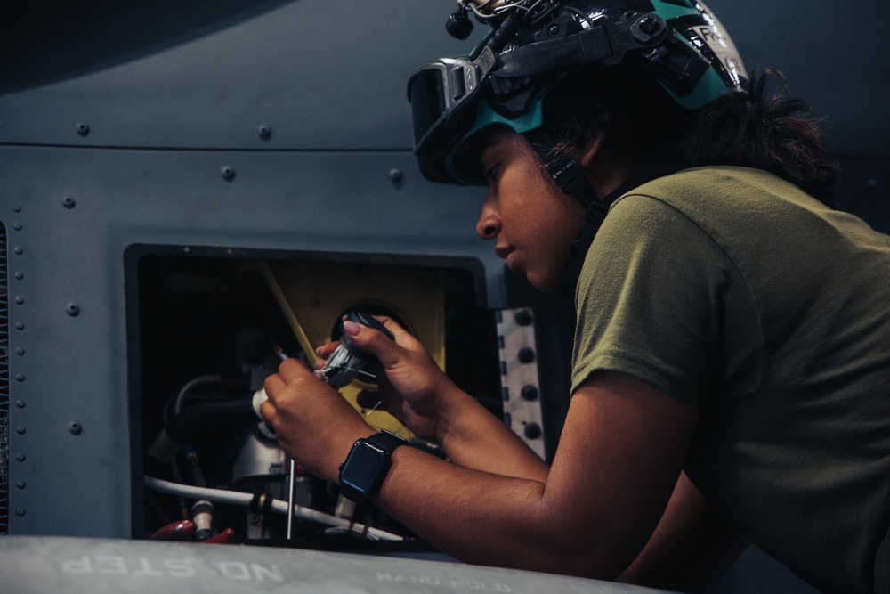 22nd MEU(SOC) | Hangar Aircraft Maintenance on USS Iwo Jima