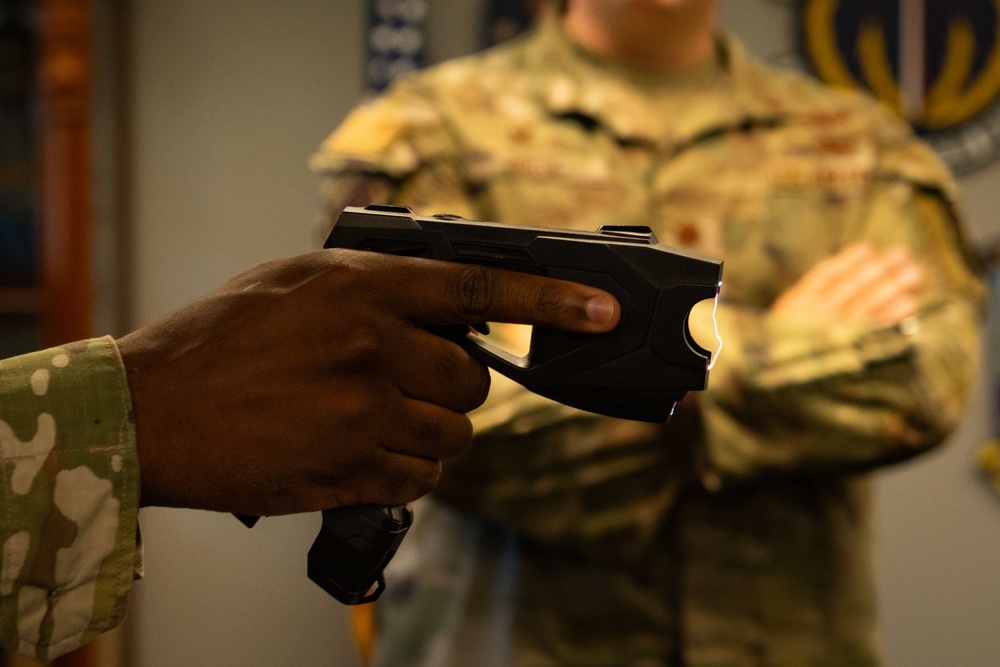 137th SOW security forces trains with 35th SFS
