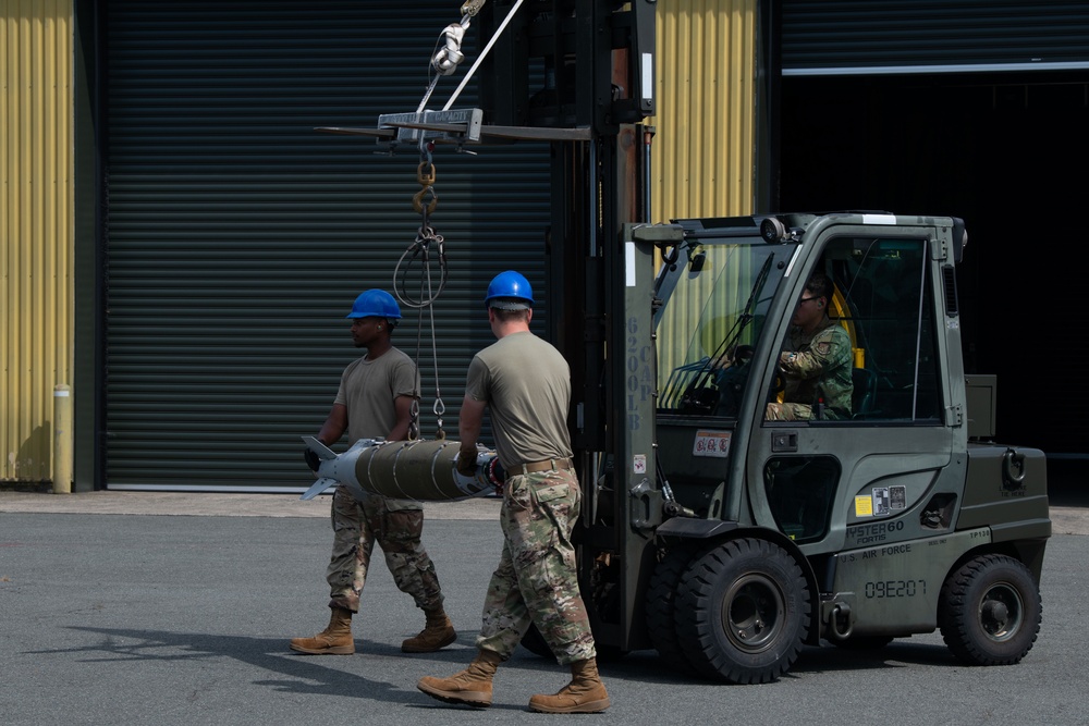137th SOW and 35th MUNS conduct munitions operations