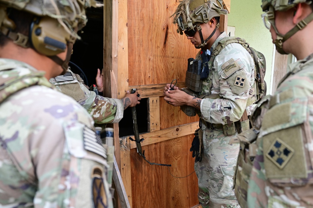 Combat Engineers Train to Breach Doors with Infantry at Rodriguez Live Fire Complex