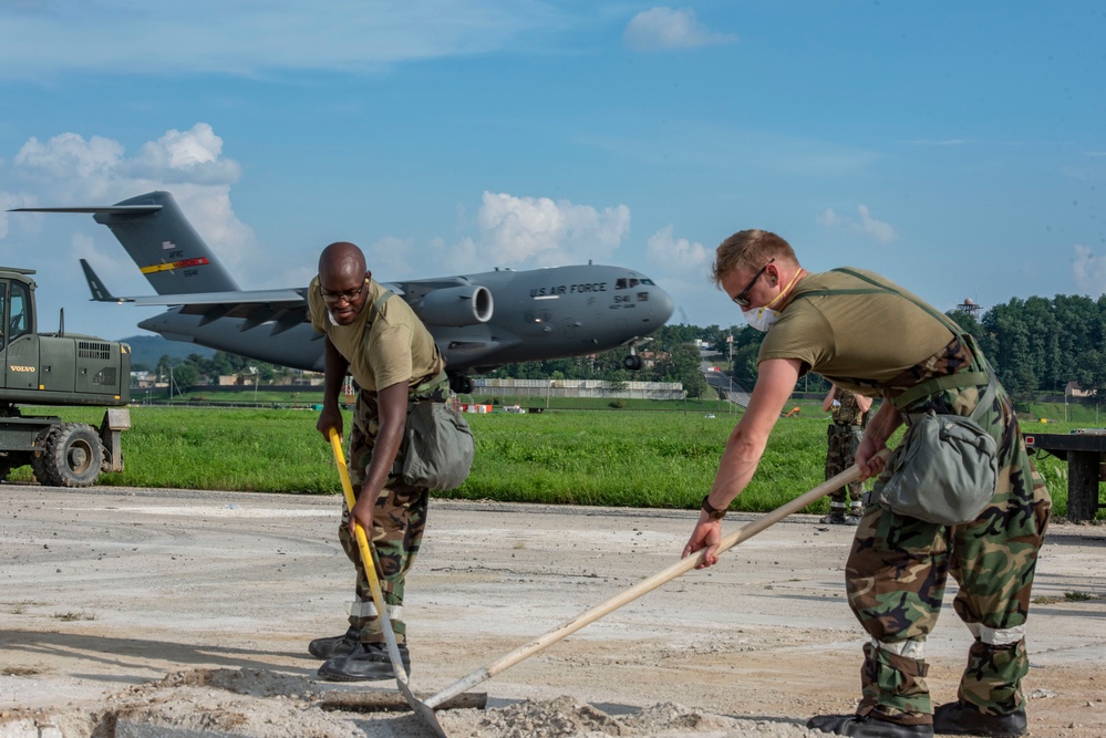 51st CES Airmen demonstrate Rapid Airfield Damage Repair during Ulchi Freedom Shield 25