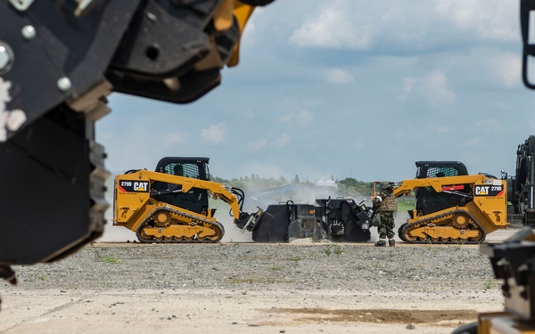 51st CES Airmen demonstrate Rapid Airfield Damage Repair during Ulchi Freedom Shield 25