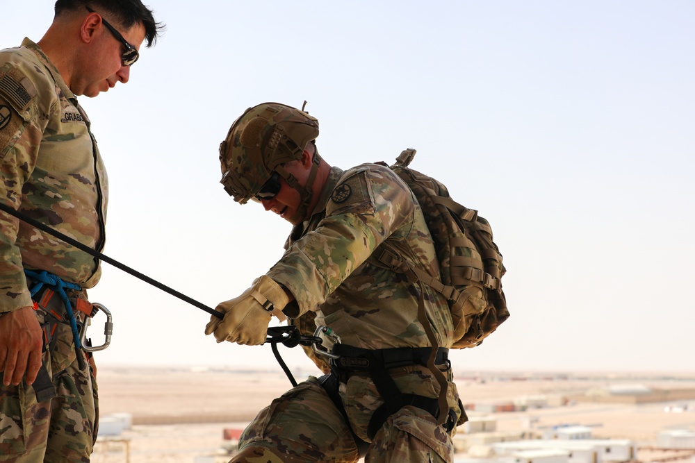 TSAAS Cadre Trains Soldiers