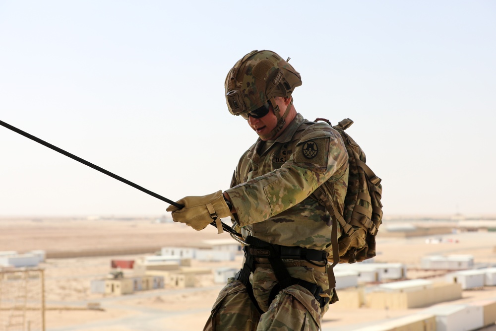 TSAAS Cadre Trains Soldiers