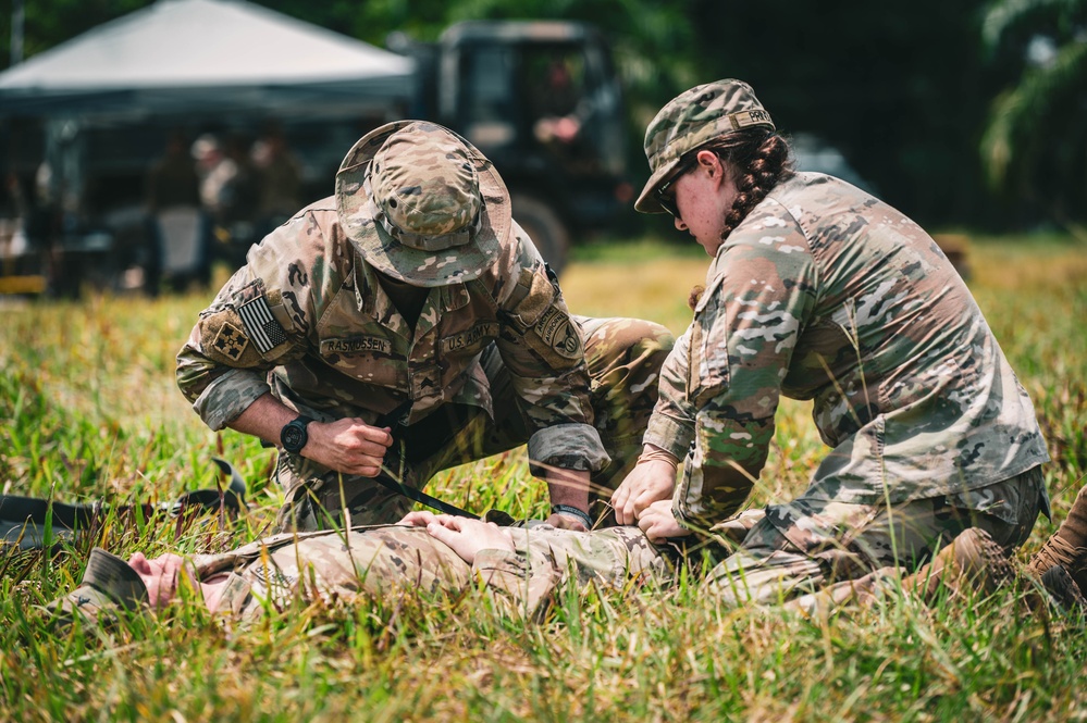 11th Airborne Division conducts MEDEVAC training during SGS 25