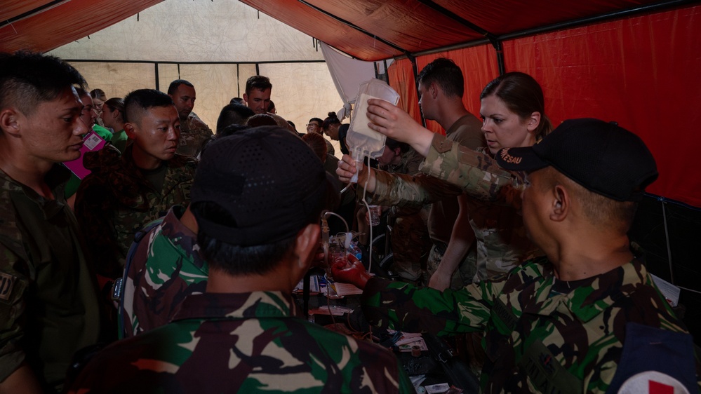 U.S. Army Trains on Blood Transfusion Techniques During Super Garuda Shield