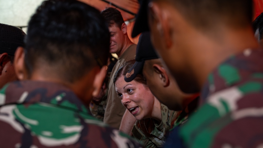 U.S. Army Trains on Blood Transfusion Techniques During Super Garuda Shield