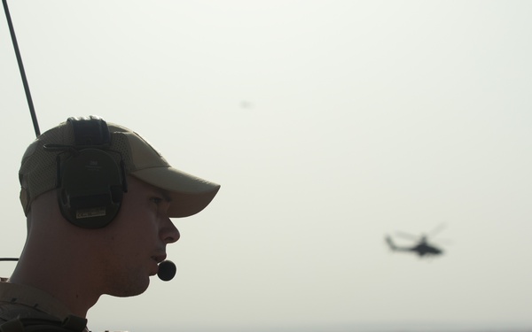 Estonian Defense Forces train with Task Force Nighthawk in an Apache Live Fire Exercise