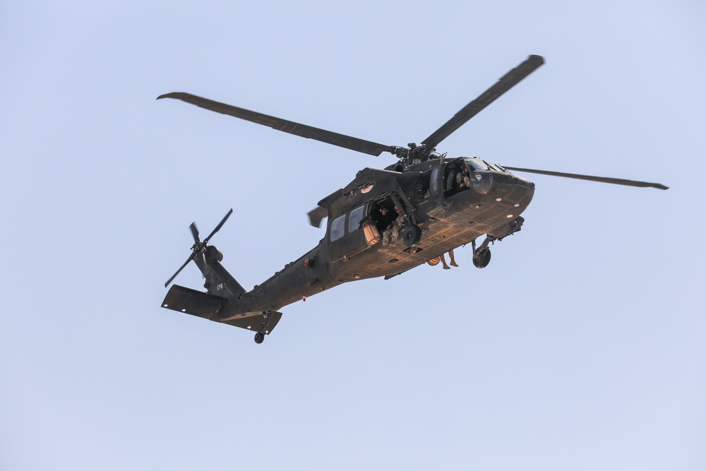 TSAAS Cadre Trains Soldiers
