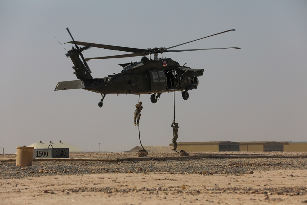 TSAAS Cadre Trains Soldiers