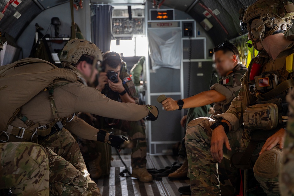 Garuda Shield holds it's annual exercise between the Indonesian National Armed Forces and U.S. Military