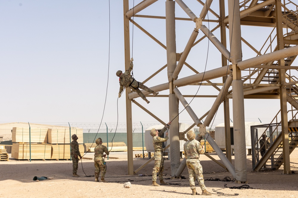 TSAAS Cadre Trains Soldiers