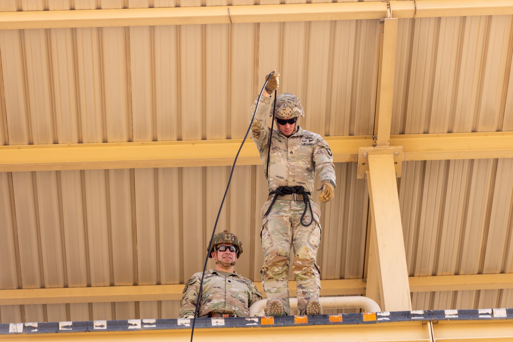 TSAAS Cadre Trains Soldiers