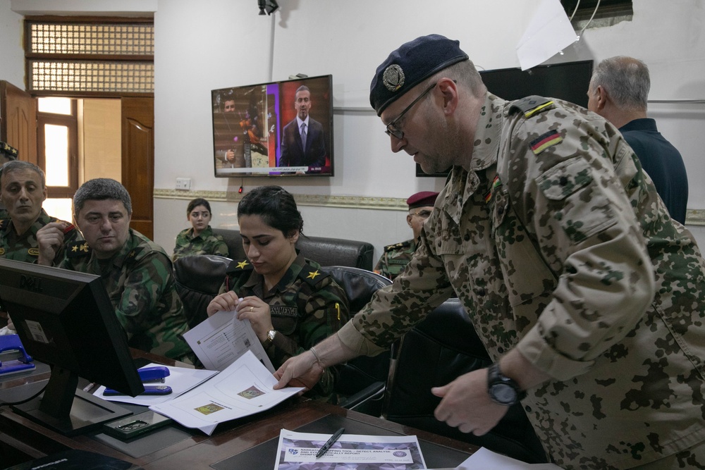 Coalition Forces Instruct Information Operations Class