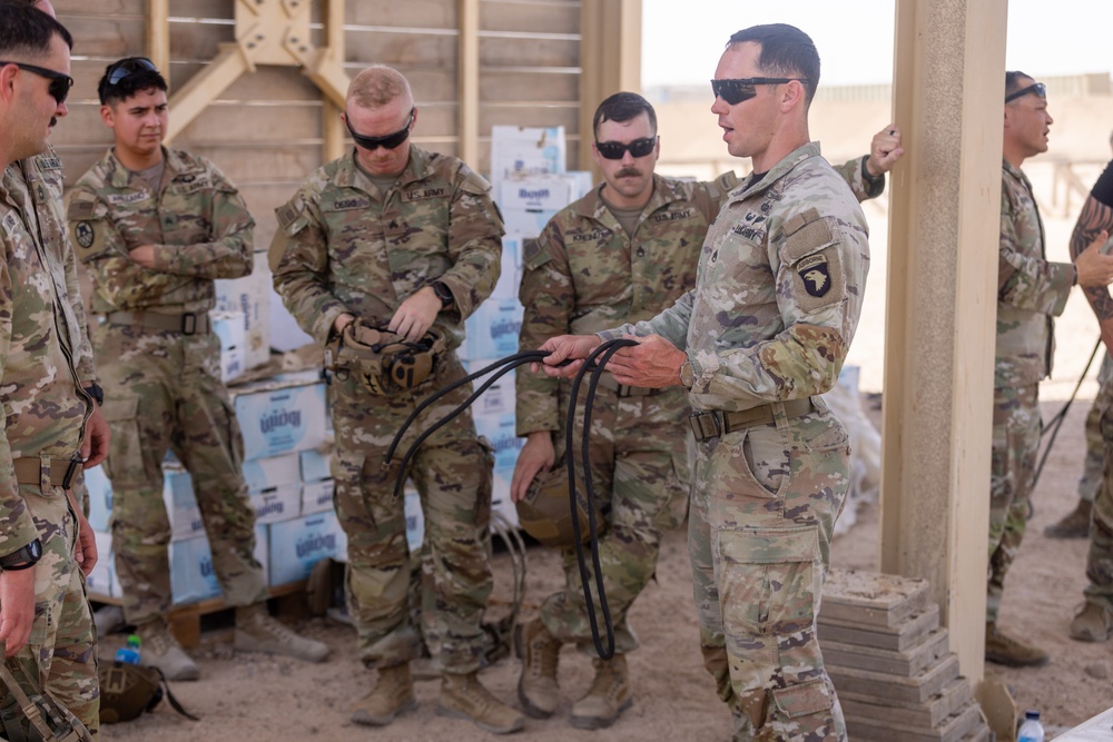 TSAAS Cadre Trains Soldiers