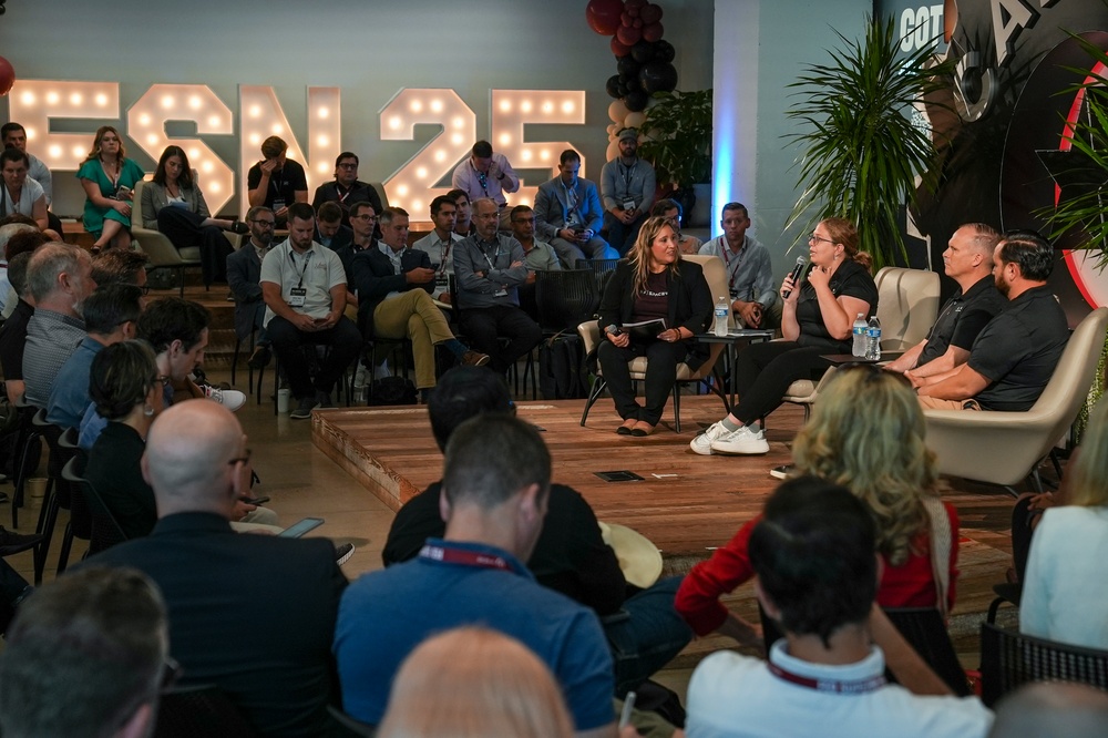 AFRL and AFWERX connect with industry at Fed Supernova 2025