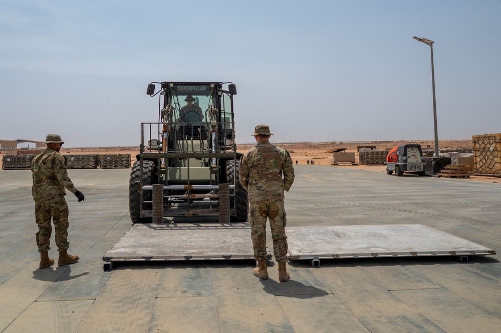 From Cargo to Combat-Ready: 378th ELRS Port Dawgs move mission-essential cargo