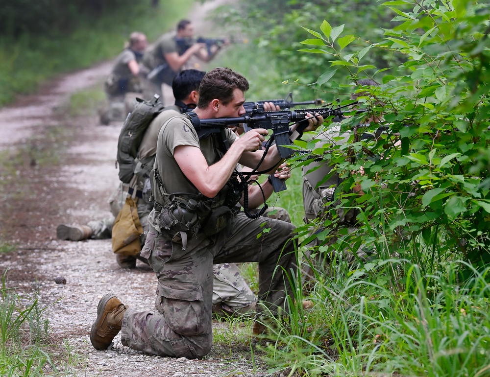 Civil Afffairs Students Take Part in Operation Sluss-Tiller Exercise